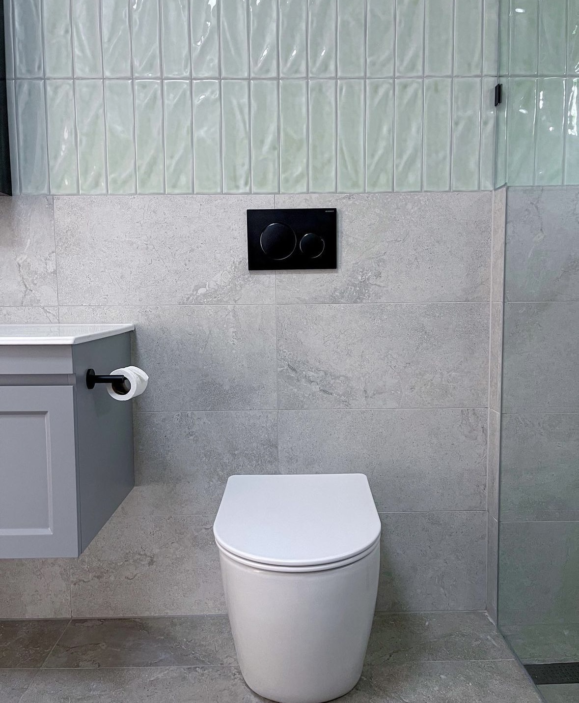 tharratt st bathroom renovation - after