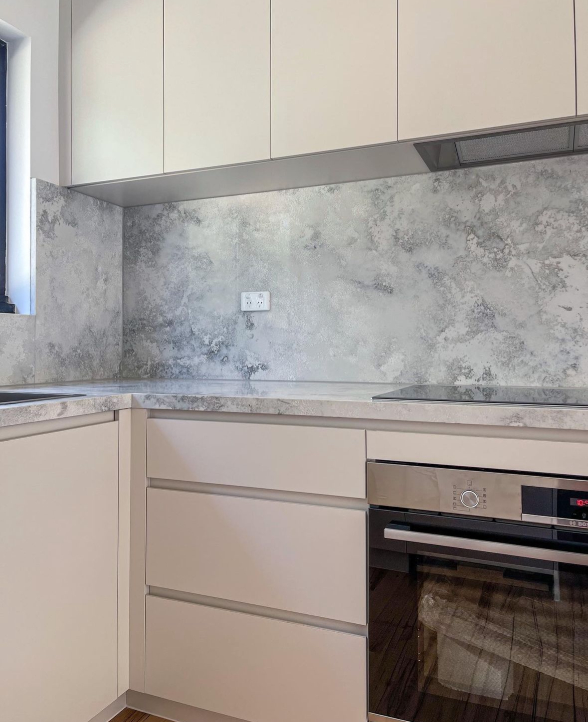 tharrat st kitchen renovation