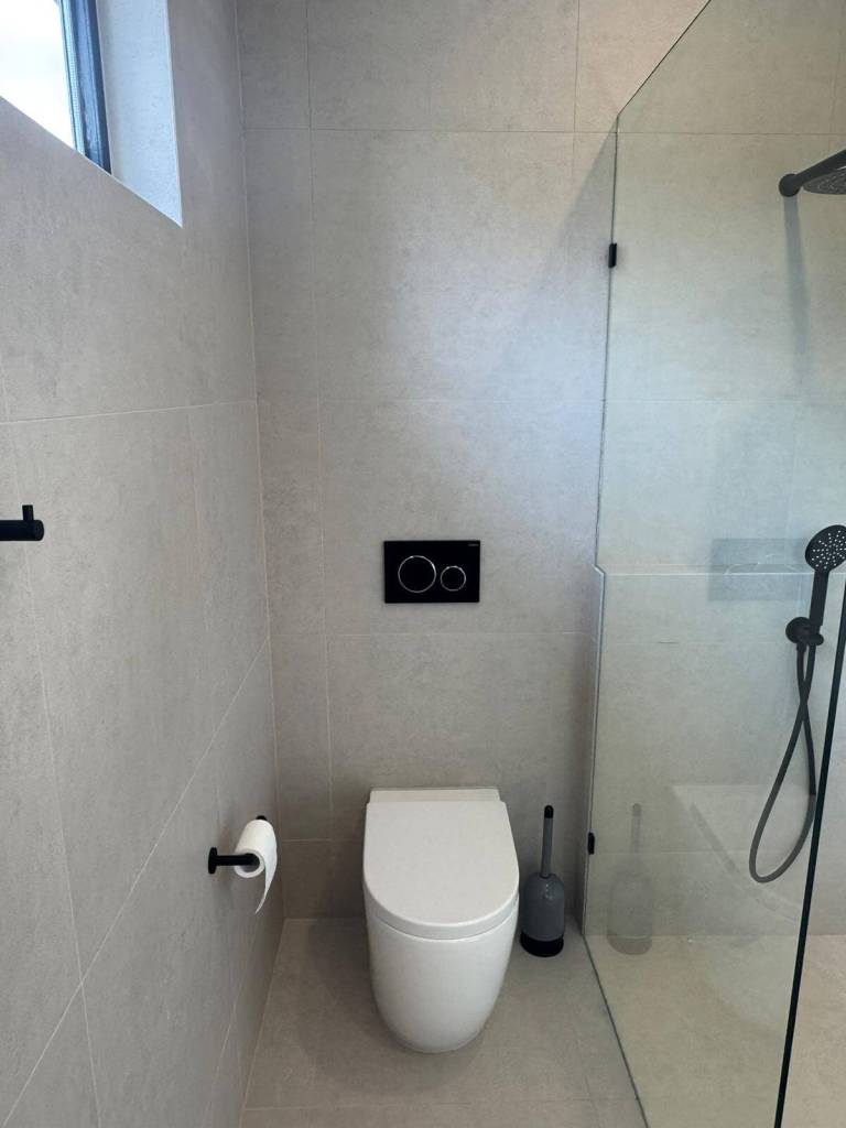 251 Mitcham Road After Main Bath Toilet