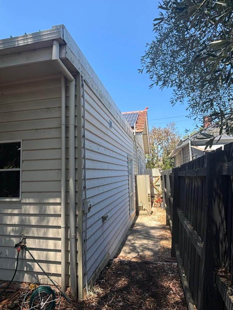 187 Bastings St Northcote before Side