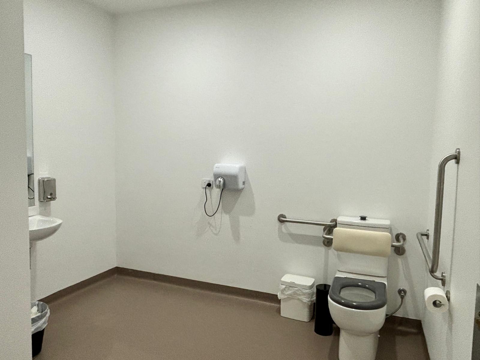 2 Bridge Road After Bathroom Landscape