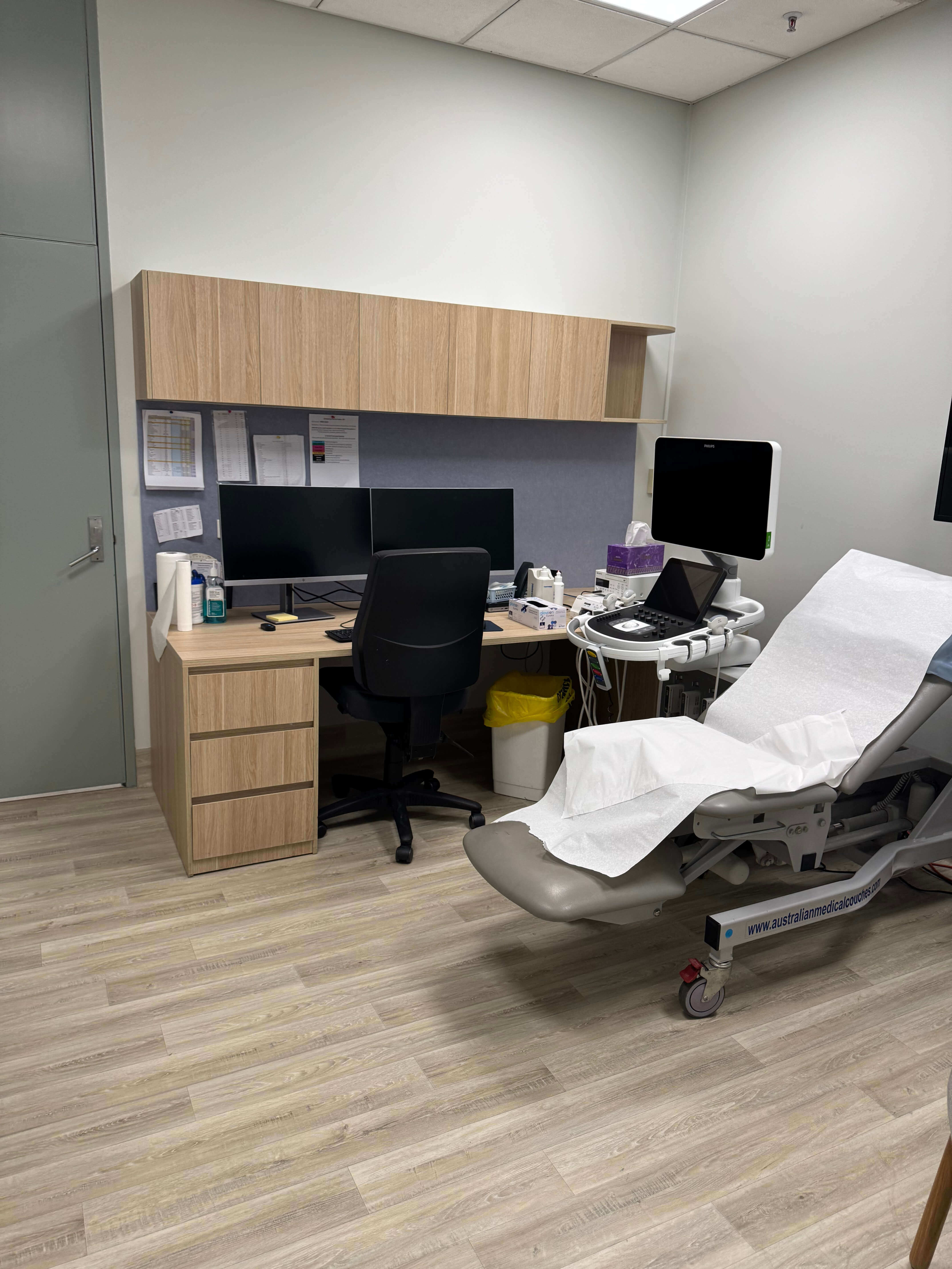 WUME Epworth Clinical Room Side